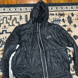 Nike Men's Black and Gray Puffer Jacket